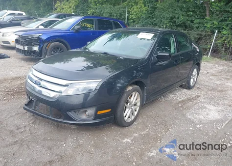 2010 Ford Fusion Se z USA, uszkodzony, nr VIN 3FAHP0HAXAR417516
